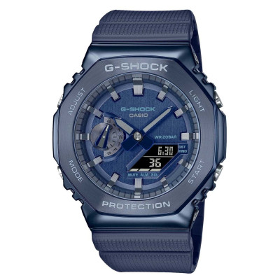 Casio G-Shock GM-2100N-2AER: Αναλογικό-Ψηφιακό Ρολόι με Μπλε Μεταλλική Κάσα και Καουτσούκ Λουράκι